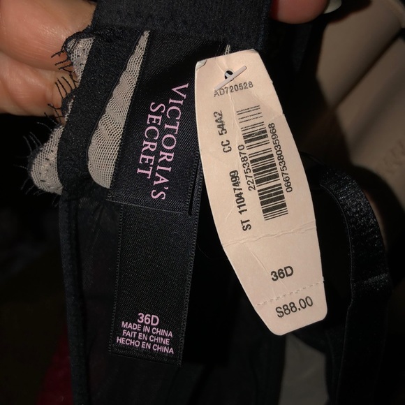 Bustiers - Picture 7 of 7